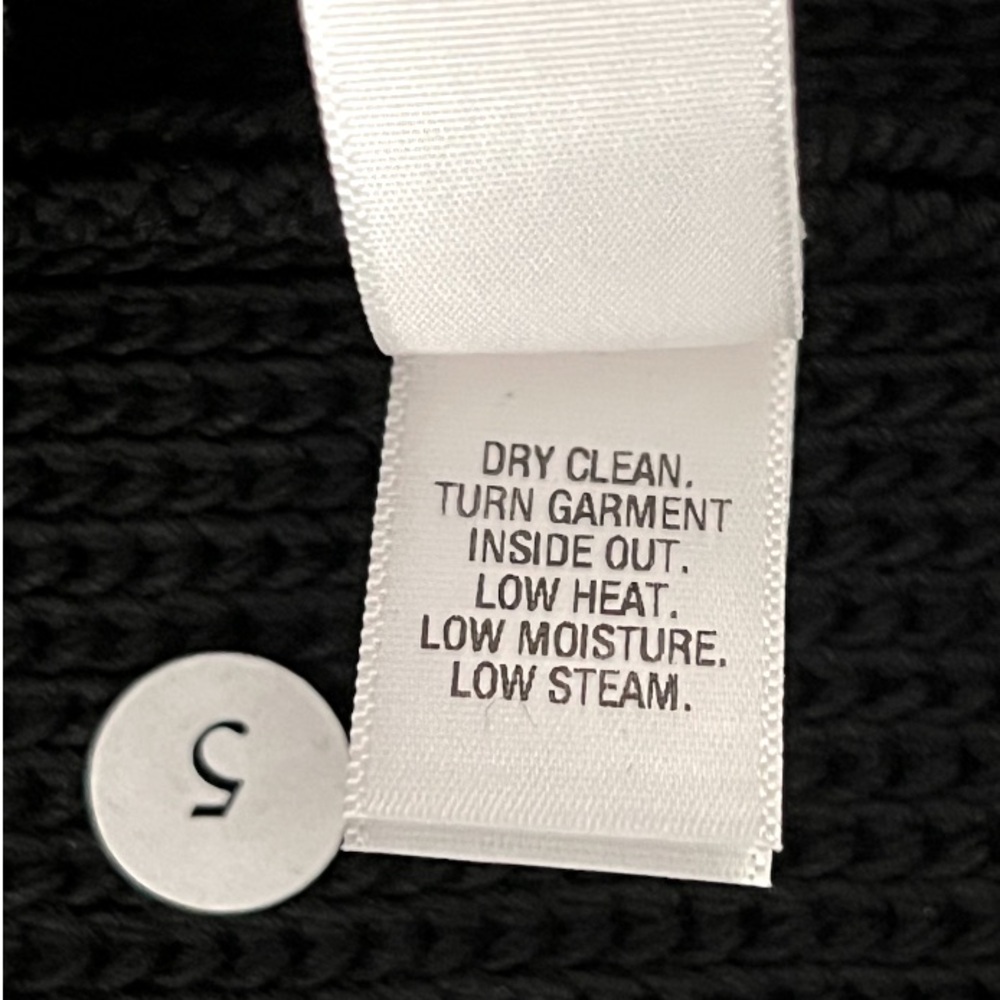 NEW 2-PC ST. JOHN BLACK WOOL, VISCOSE & COTTON BLEND KNIT JACKET & SKIRT SUIT 10 - Picture 12 of 12